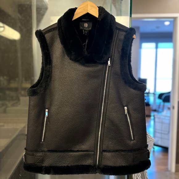 House Of Harlow 1960 Moto Faux Fur + Faux Leather Vest (Black) - Picture 10 of 16